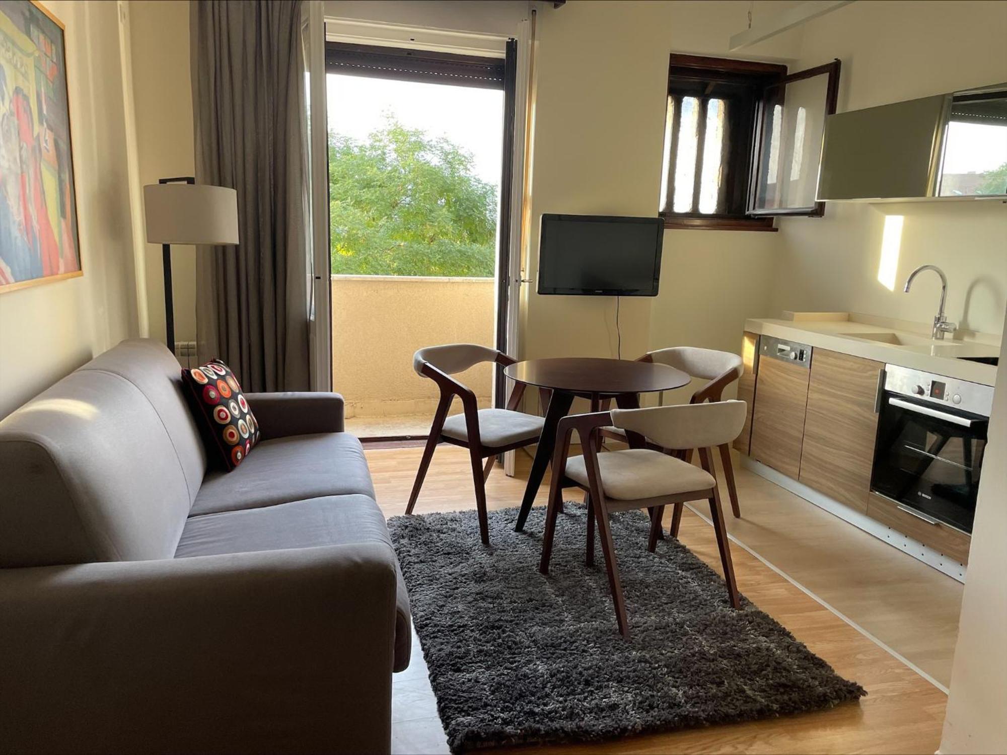 Two Bedroom Apartment Student Square Belgrad Dış mekan fotoğraf